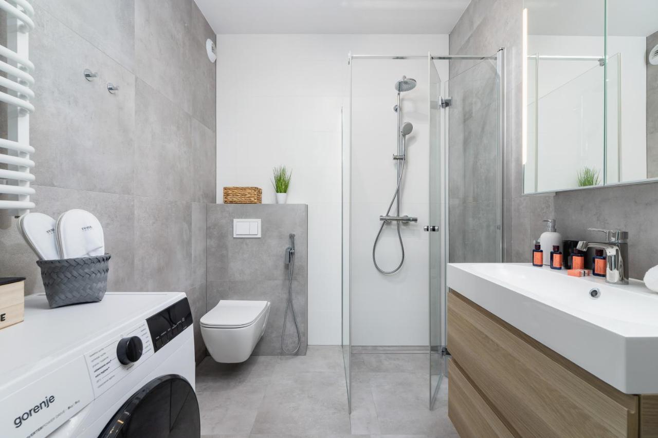 Switezianki Luxurious With Parking By Renters Prestige * Cracovia